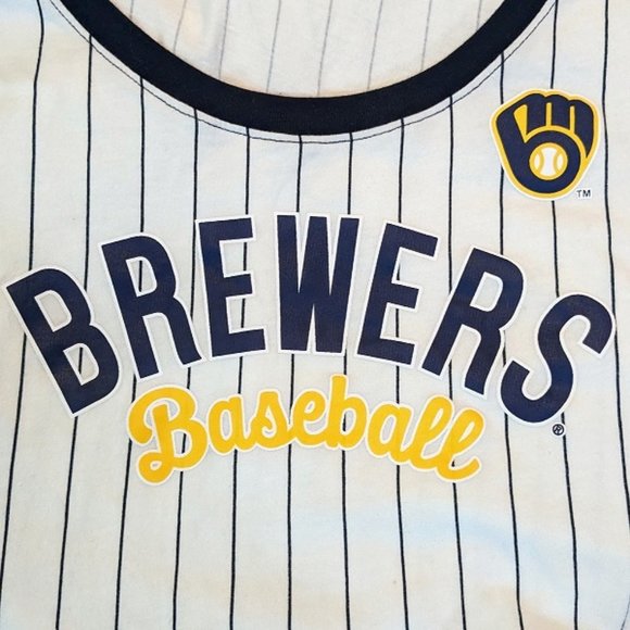 Milwaukee Brewers Women's Tee New Era 2021 Genuine Merchandise Size 2XL - Picture 1 of 4